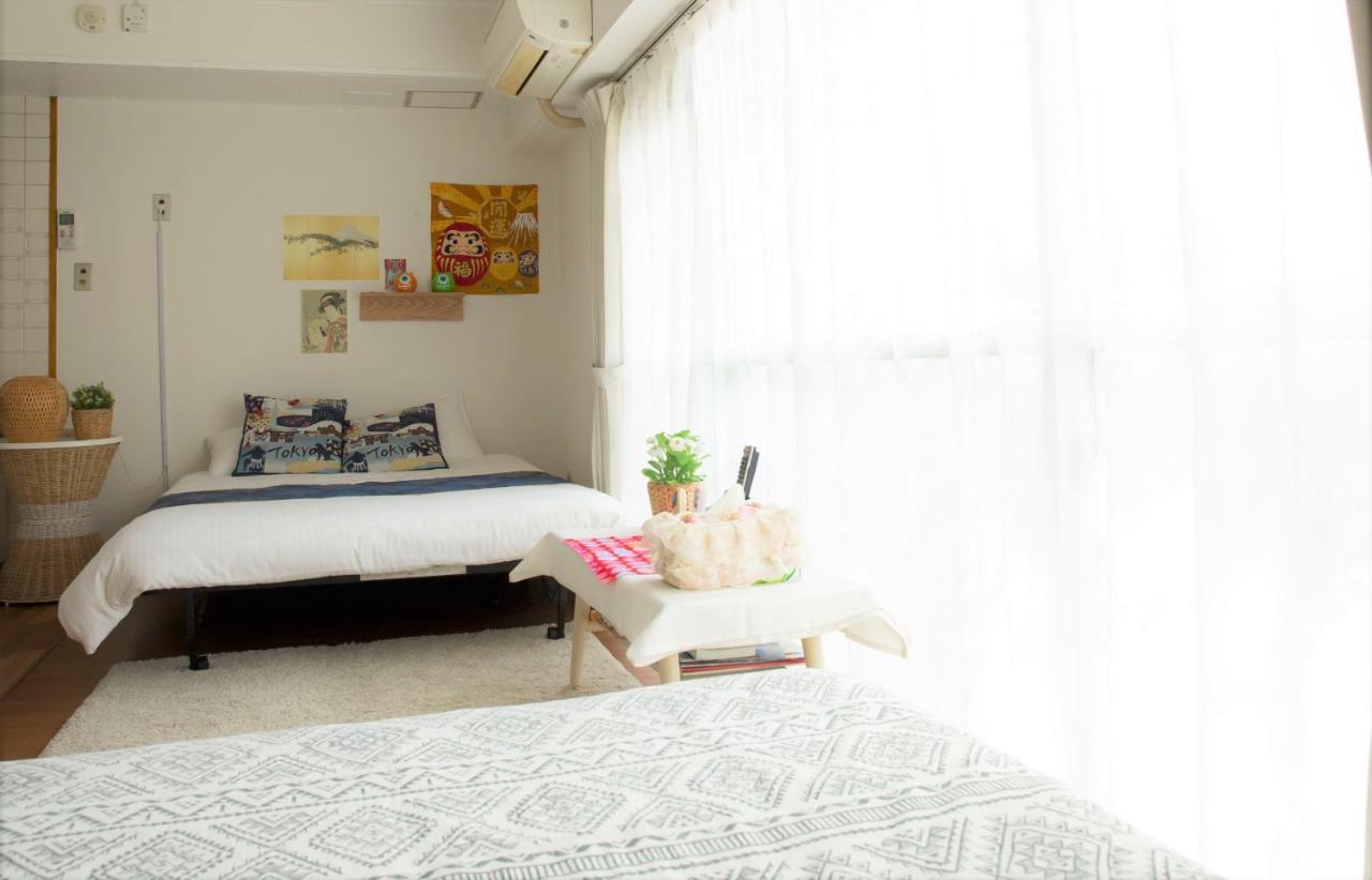 Spring Apartment Shinjuku Токіо Екстер'єр фото